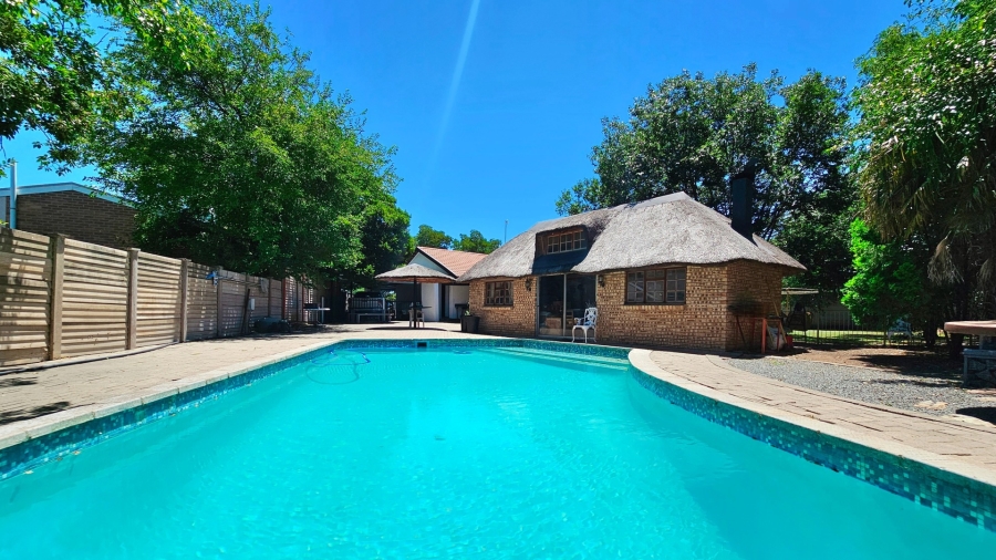 3 Bedroom Property for Sale in Noordhoek Free State